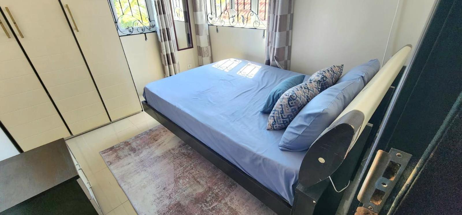 Number 7, 2Nd Floor, Pebble Bay Apartments With Garden View 格兰贝伊 客房 照片